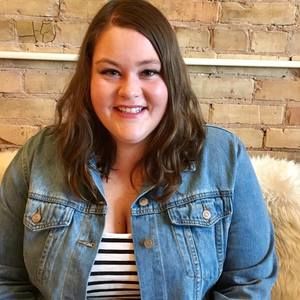 Meet your Posher, Whitney